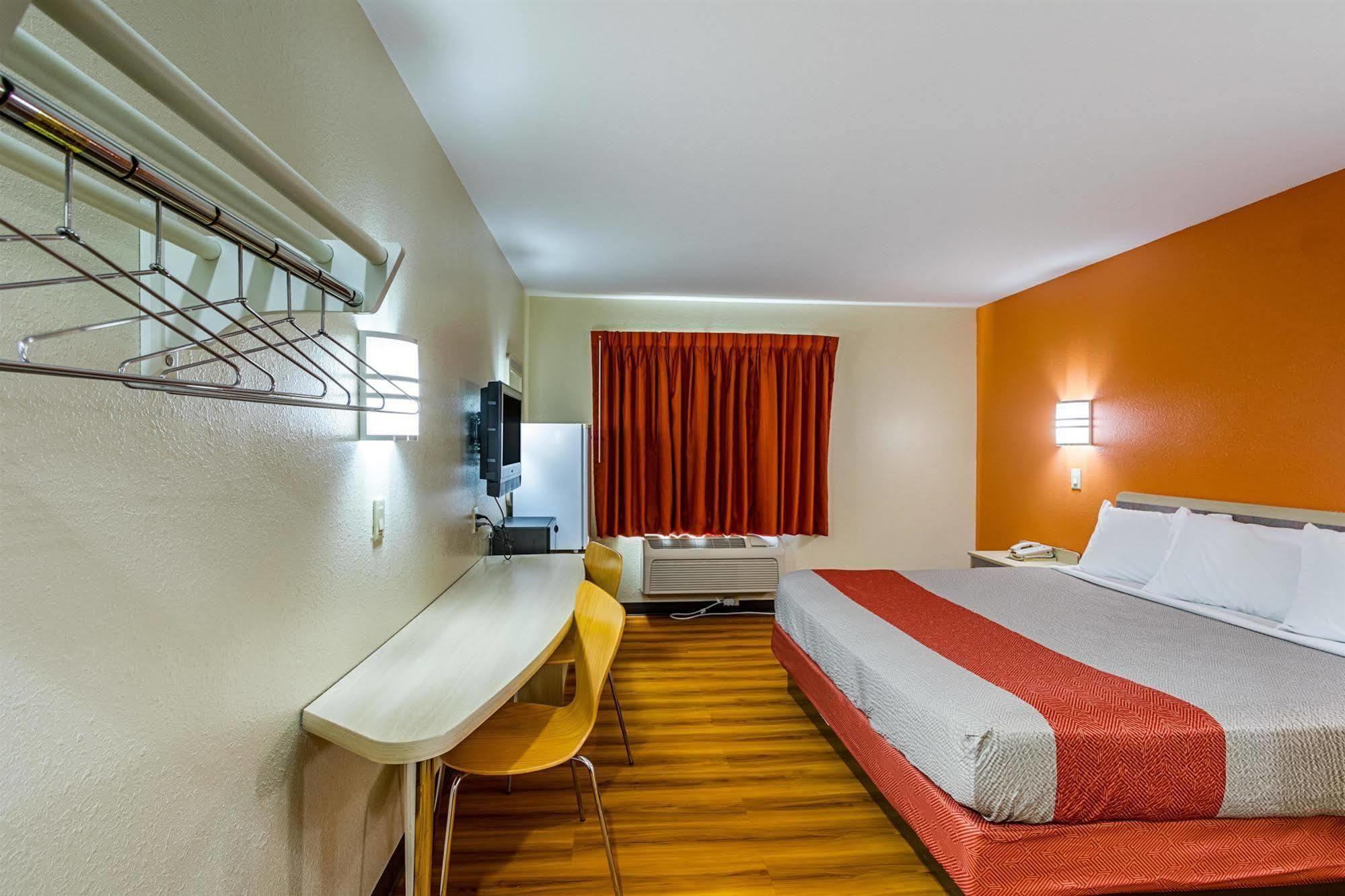 Motel 6-Urbana, Il Champaign Exteriör bild