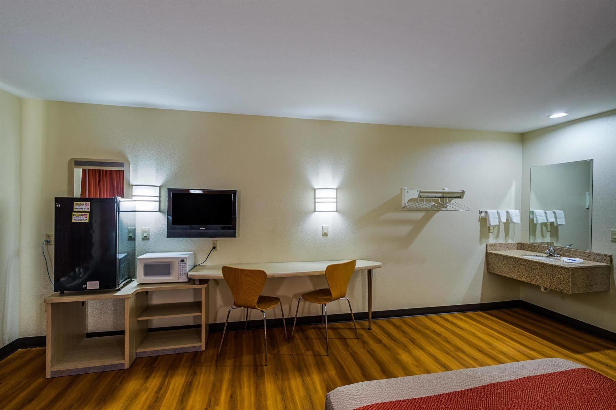 Motel 6-Urbana, Il Champaign Exteriör bild